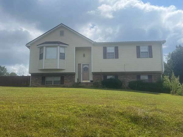 1.9 Acres of Residential Land with Home for Auction in Weaver, Alabama