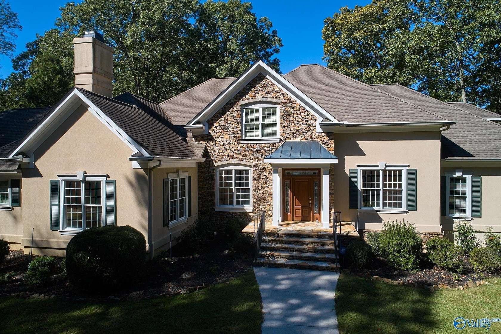 2.38 Acres of Residential Land with Home for Sale in Huntsville, Alabama