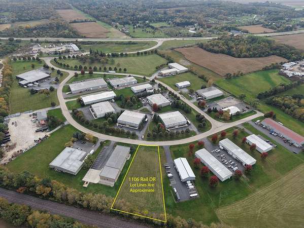 1 Acre of Commercial Land for Sale in Woodstock, Illinois