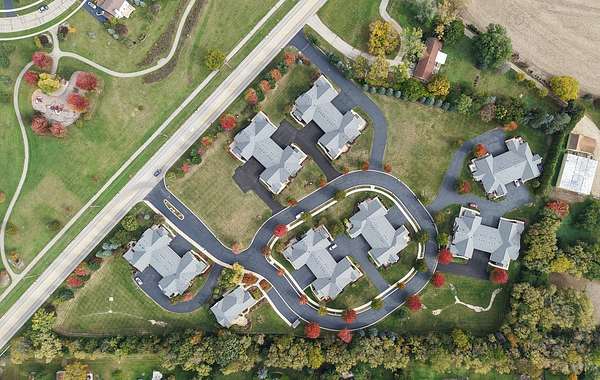 0.32 Acres of Residential Land for Sale in Woodstock, Illinois