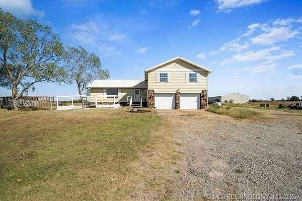 40 Acres of Agricultural Land with Home for Sale in Henryetta, Oklahoma