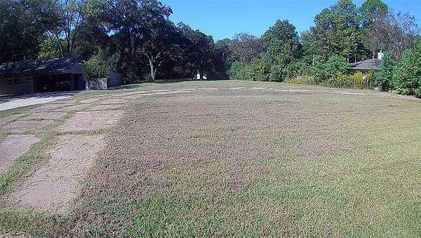 1 Acre of Residential Land for Sale in Shreveport, Louisiana