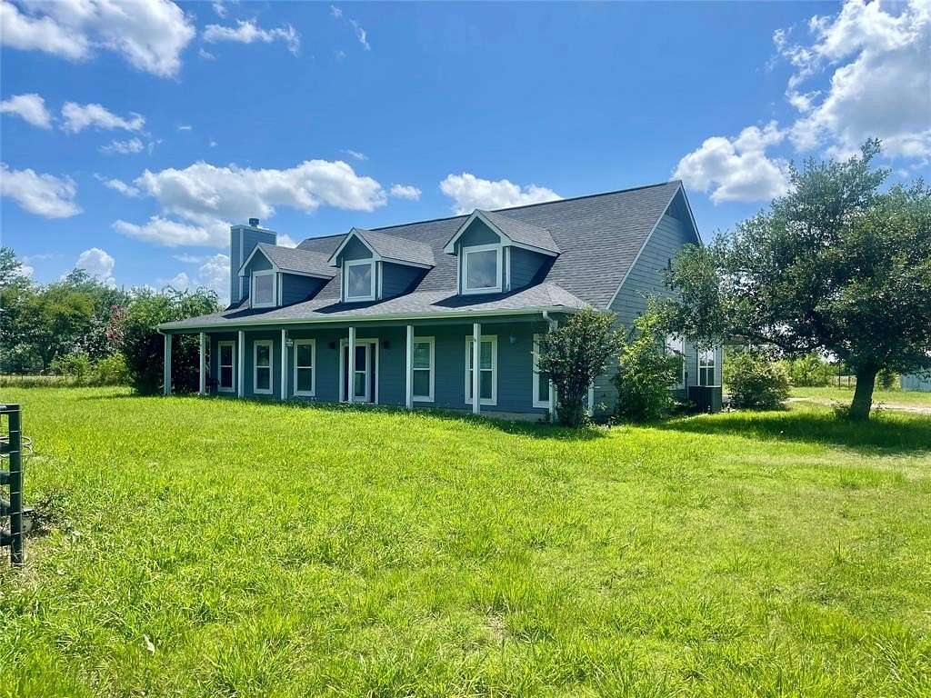 2.6 Acres of Residential Land with Home for Sale in Brashear, Texas