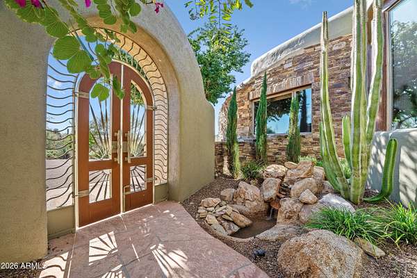 1.65 Acres of Residential Land with Home for Sale in Scottsdale, Arizona