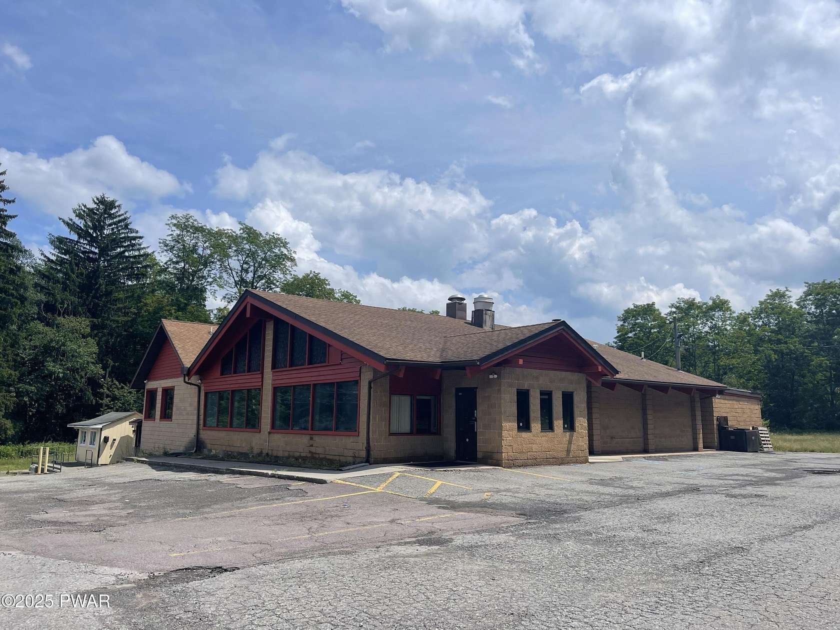 7.5 Acres of Improved Commercial Land for Sale in Lake Ariel, Pennsylvania