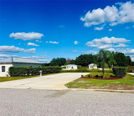 0.12 Acres of Land for Sale in Webster, Florida