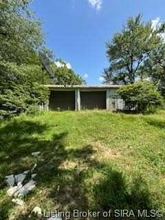 1.52 Acres of Land with Home for Sale in New Albany, Indiana