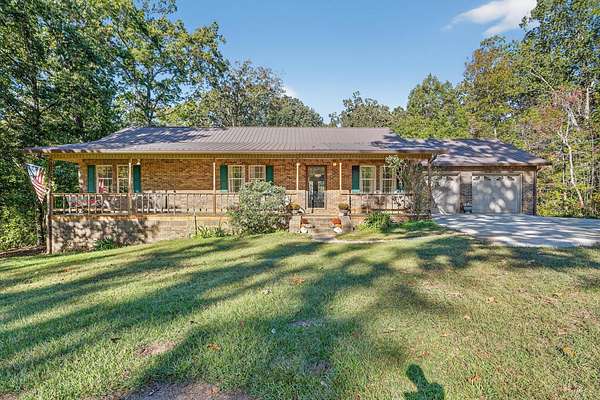 4 Acres of Residential Land with Home for Sale in Nauvoo, Alabama