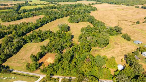 15.4 Acres of Land for Sale in Greenfield, Tennessee