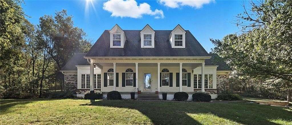 7.5 Acres of Residential Land with Home for Sale in Bates City, Missouri