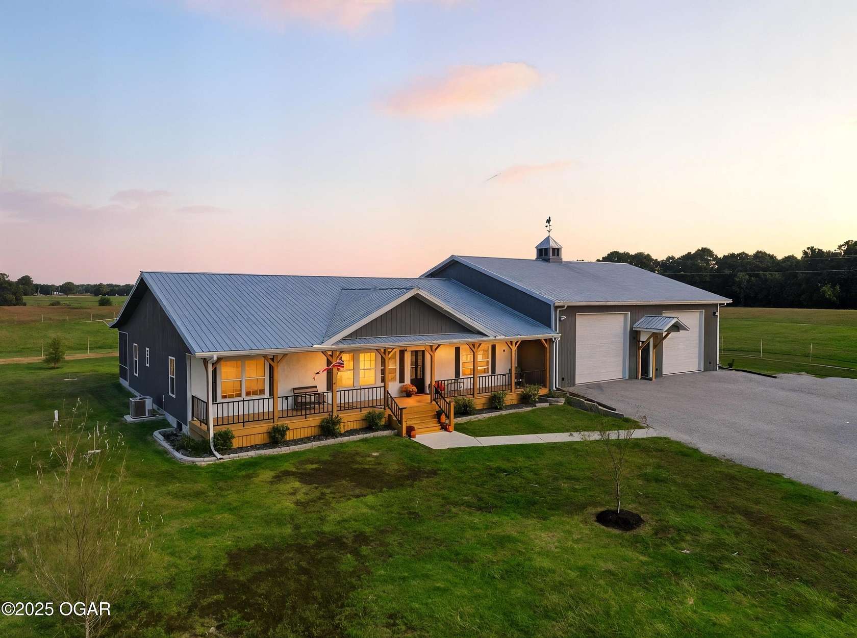 10 Acres of Residential Land with Home for Sale in Neosho, Missouri