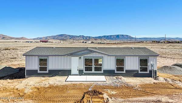 2 Acres of Residential Land with Home for Sale in Prescott Valley, Arizona