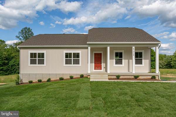 2.3 Acres of Residential Land with Home for Sale in Unionville, Virginia