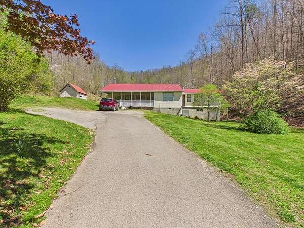 47.5 Acres of Land with Home for Sale in Meally, Kentucky