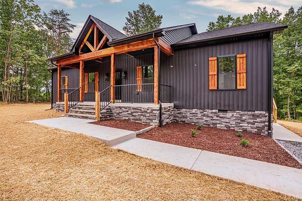 2.1 Acres of Land with Home for Sale in Dillwyn, Virginia