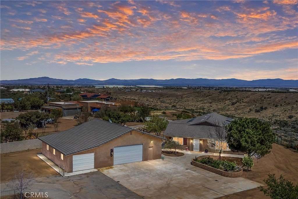 3 Acres of Residential Land with Home for Sale in Oak Hills, California