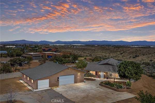 3 Acres of Land with Home for Sale in Oak Hills, California