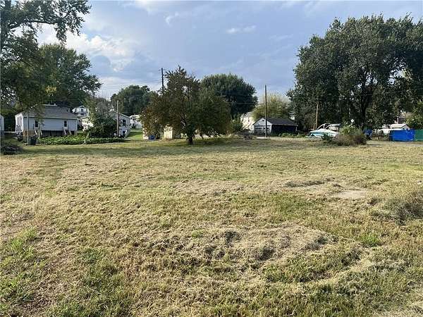 0.33 Acres of Residential Land for Sale in St. Joseph, Missouri