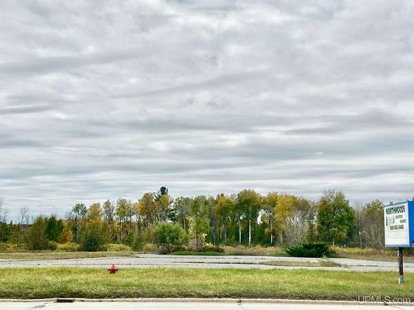 1.23 Acres of Commercial Land for Sale in Norway, Michigan