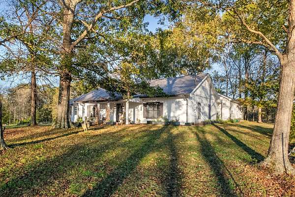18.8 Acres of Land with Home for Sale in Lewisburg, Tennessee