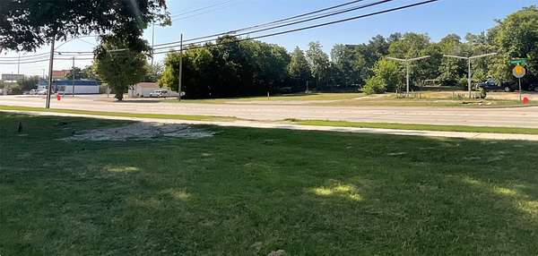 1.12 Acres of Commercial Land for Sale in Dallas, Texas