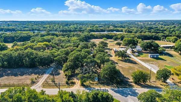 4.7 Acres of Improved Residential Land for Sale in Azle, Texas