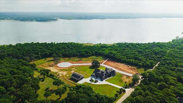1 Acre of Residential Land for Sale in Southlake, Texas