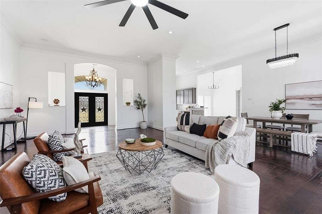 6.1 Acres of Land with Home for Sale in Kemp, Texas