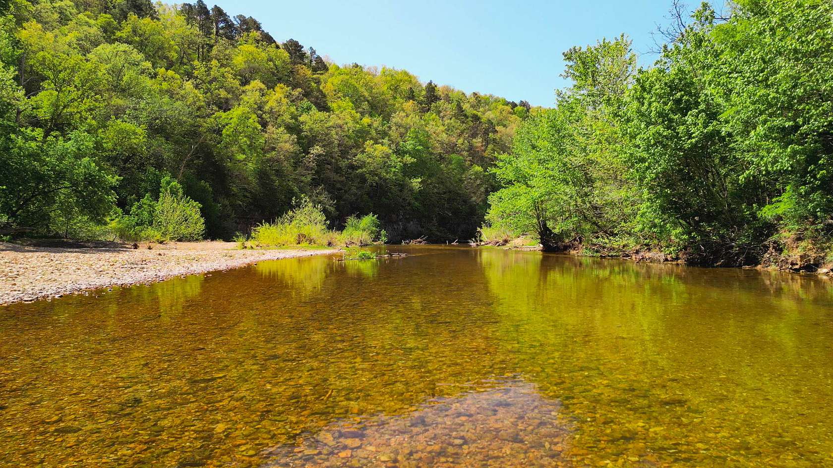 6 Acres of Agricultural Land for Sale in Dora, Missouri