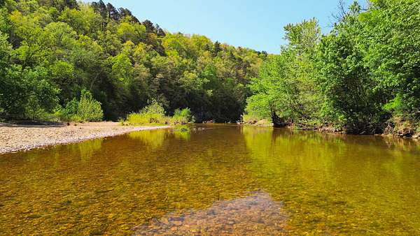 6 Acres of Agricultural Land for Sale in Dora, Missouri