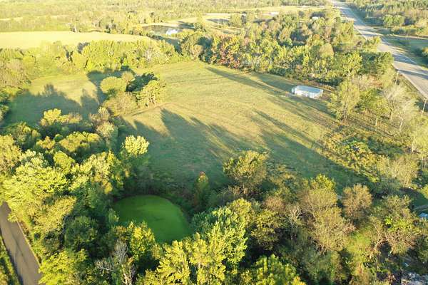 12.5 Acres of Land with Home for Sale in Pleasant Plains, Arkansas