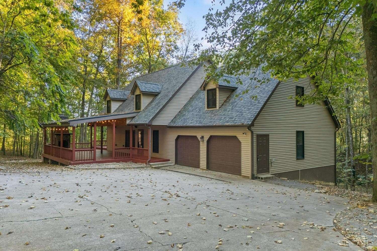 11.2 Acres of Land with Home for Sale in Washington Township, Ohio