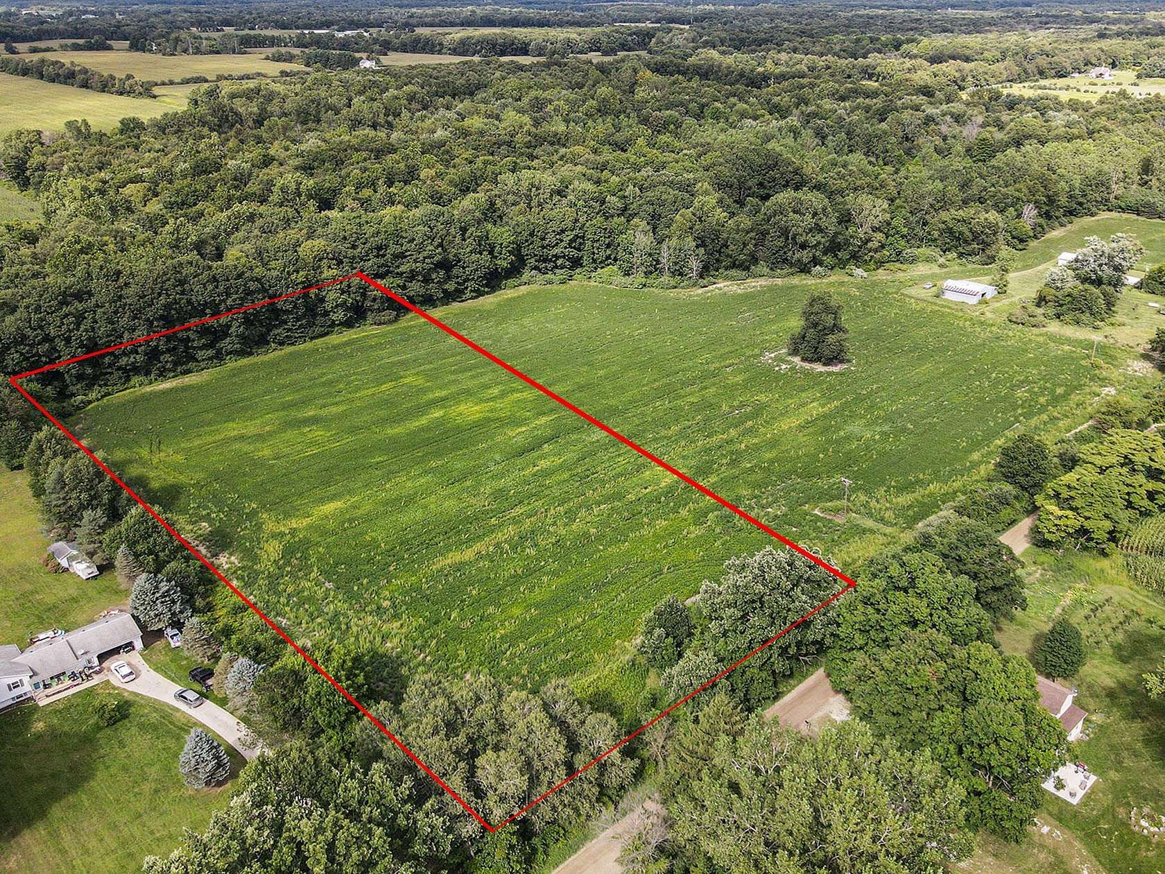 4 Acres of Residential Land for Sale in Fowlerville, Michigan