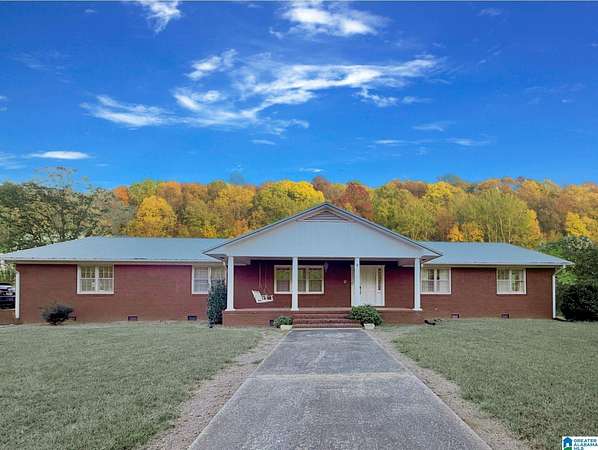 148 Acres of Land with Home for Sale in Ohatchee, Alabama