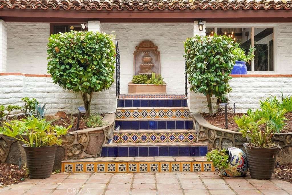 6.13 Acres of Land with Home for Sale in Valley Center, California