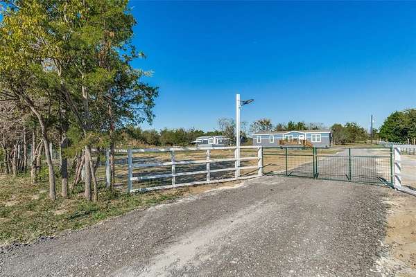 1.84 Acres of Residential Land with Home for Sale in Chatfield, Texas