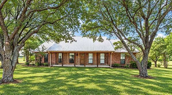 5 Acres of Land with Home for Sale in Kaufman, Texas