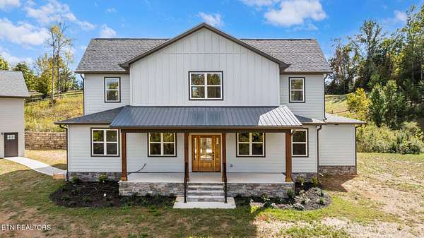 1.54 Acres of Residential Land with Home for Sale in Seymour, Tennessee