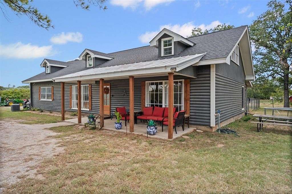 3 Acres of Land with Home for Sale in Bridgeport, Texas