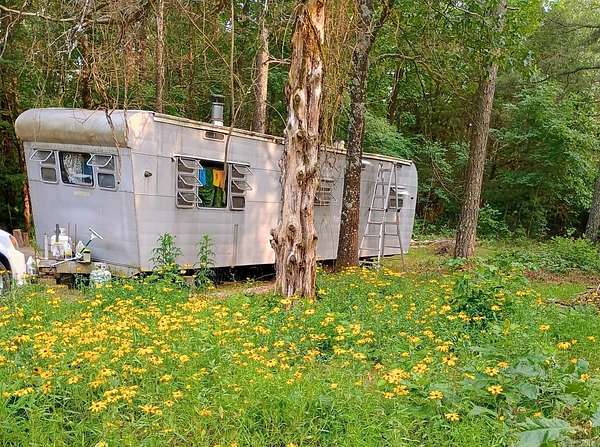 6.3 Acres of Residential Land with Home for Sale in Clinton, Arkansas