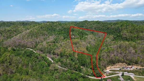 17 Acres of Recreational Land for Sale in Manchester, Kentucky