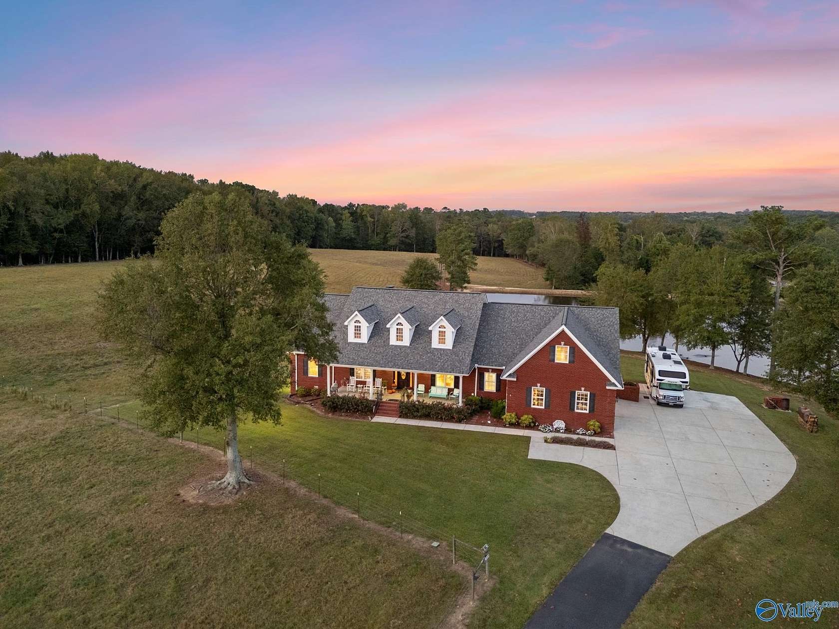 51 Acres of Land with Home for Sale in Boaz, Alabama