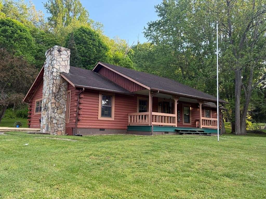 4.2 Acres of Land with Home for Sale in Pounding Mill, Virginia