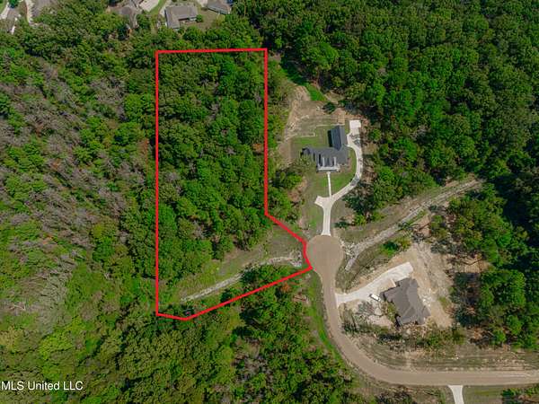 3.32 Acres of Residential Land for Sale in Madison, Mississippi