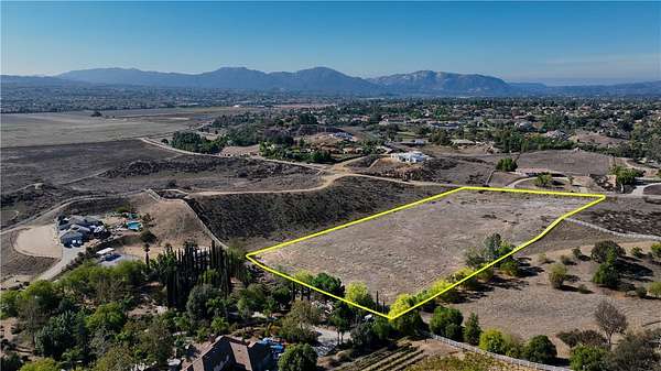 5 Acres of Residential Land for Sale in Temecula, California