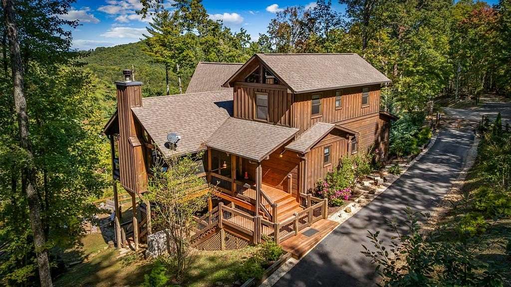 2.78 Acres of Land with Home for Sale in Blue Ridge, Georgia