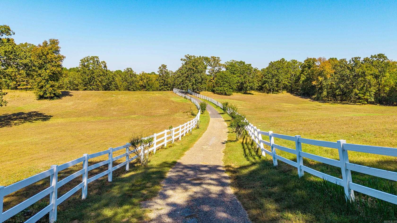 20.5 Acres of Agricultural Land with Home for Sale in Hot Springs, Arkansas