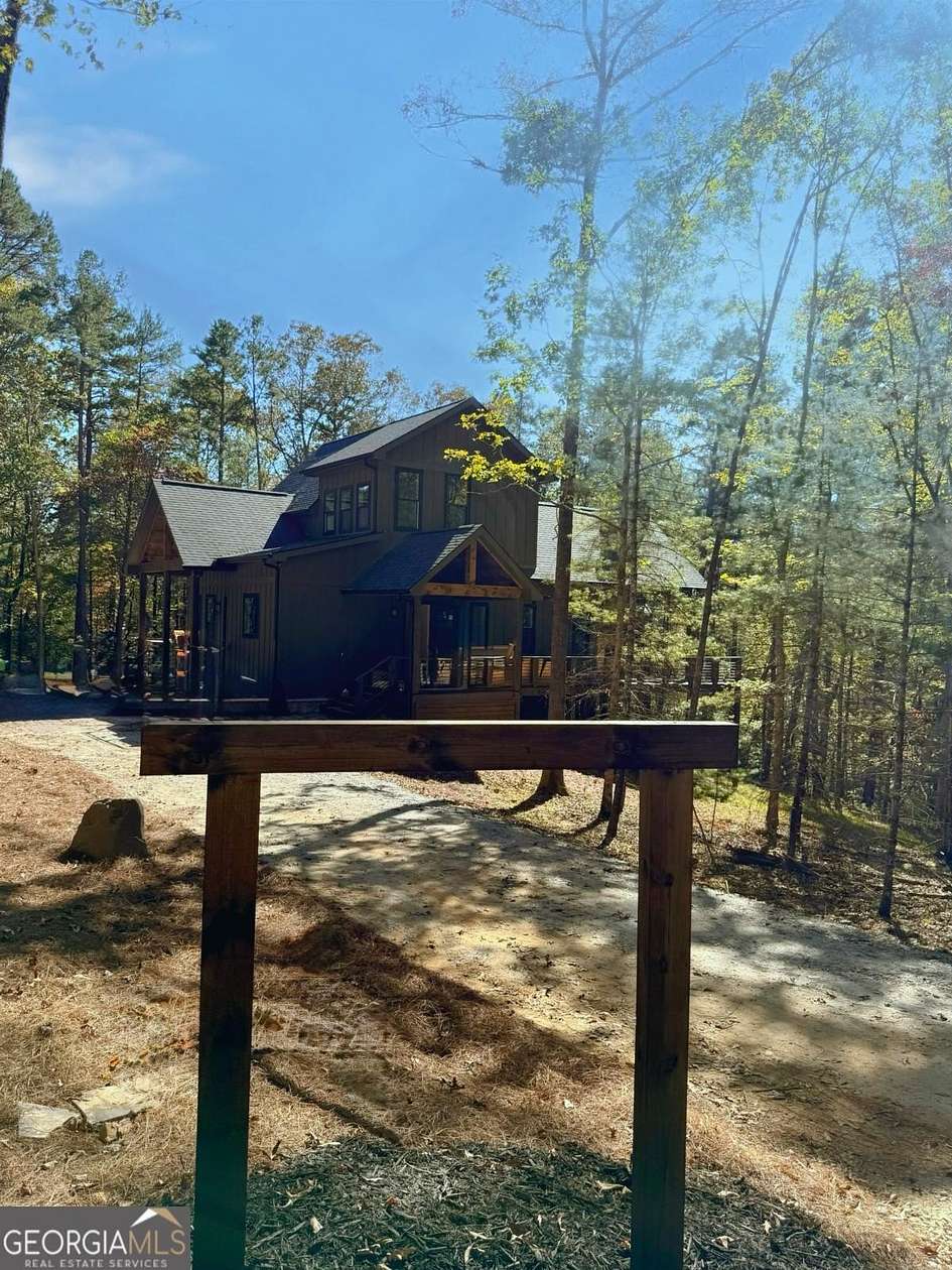 2 Acres of Residential Land with Home for Sale in Blue Ridge, Georgia