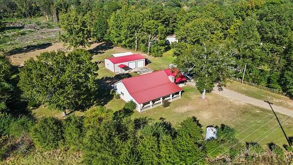 6.67 Acres of Residential Land with Home for Sale in Fouke, Arkansas
