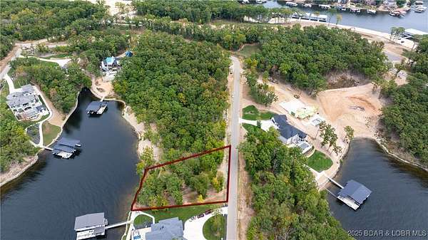 1.15 Acres of Land for Sale in Sunrise Beach, Missouri